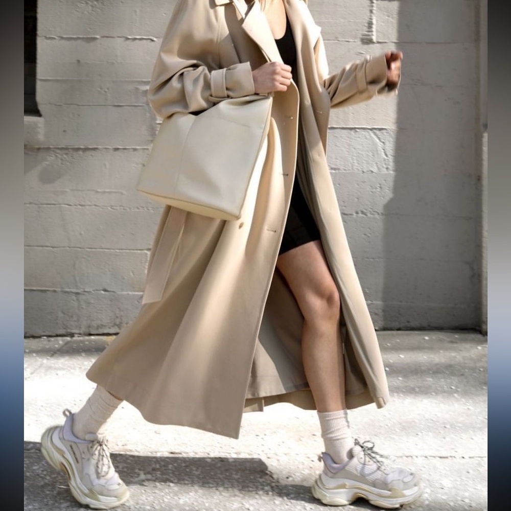 🆕⬇️OAK + FORT Vegan Leather Tote